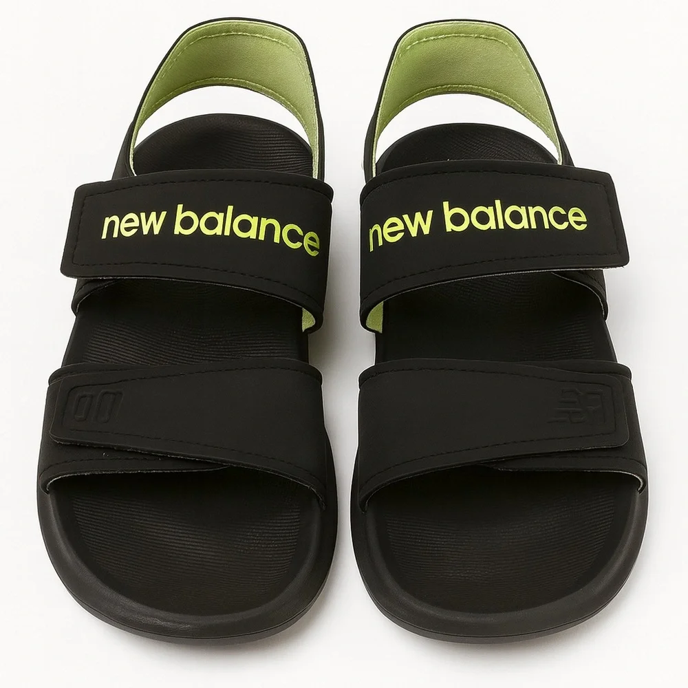 New Balance Sandals. Unisex Sz 5 Mens/sz 7 womens. Velcro strap NEW